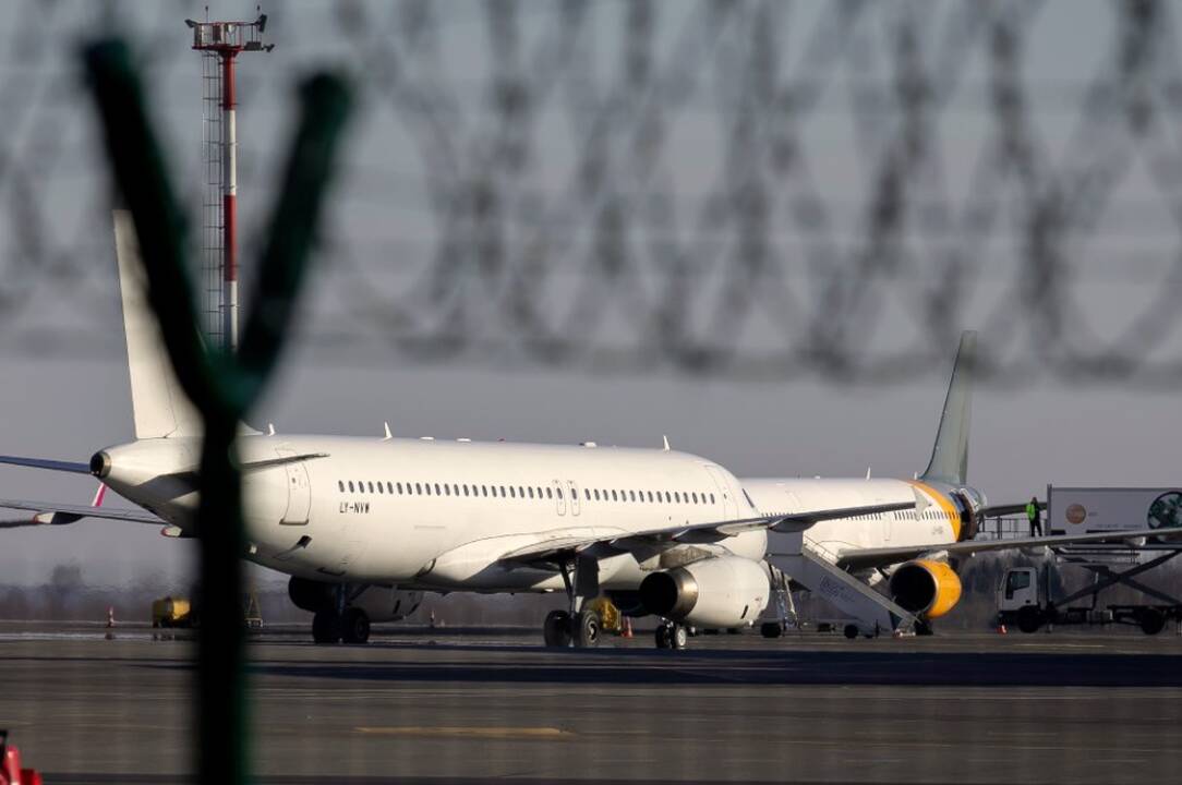 Ukraina uždarė oro erdvę: atšaukti du skrydžiai iš Vilniaus į Kijevą
