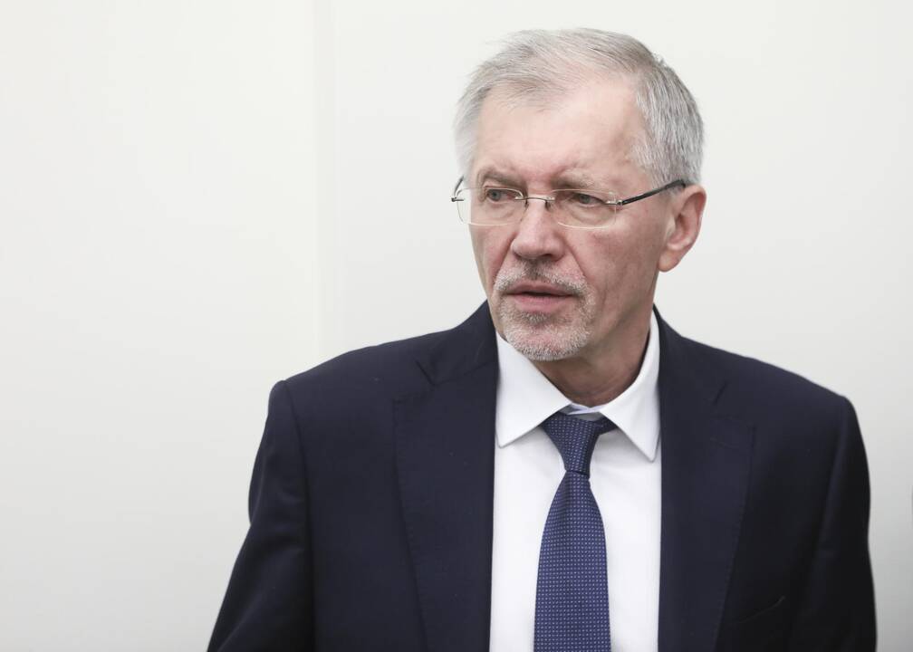A. Stulginskio žvaigždės apdovanojimą pasiūlė Seimo pirmininkas Viktoras Pranckietis.