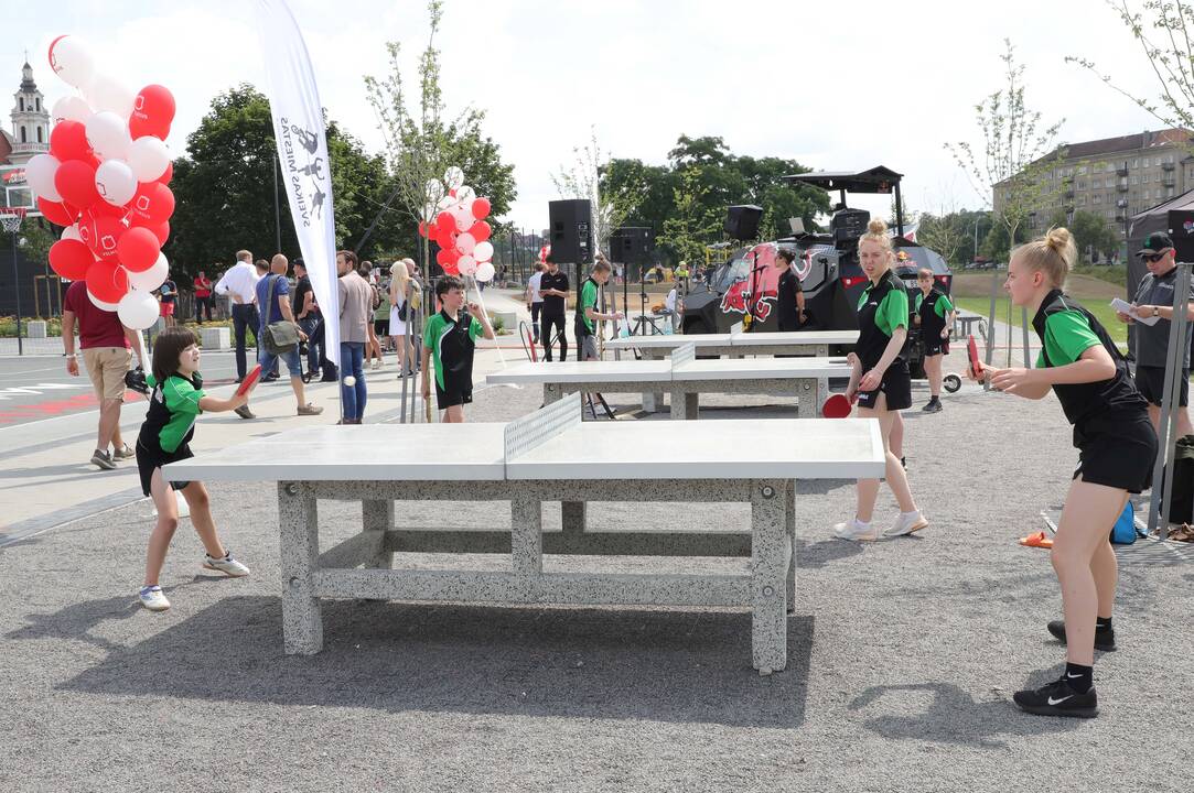 Atnaujintas Baltojo tilto sporto aikštynas 