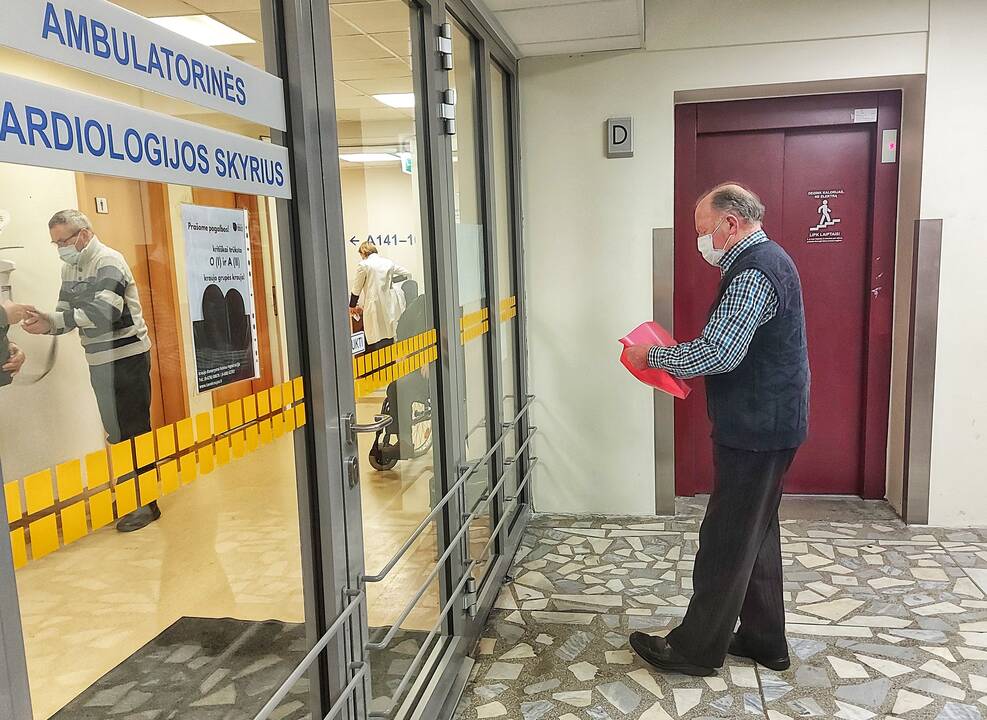 Santaros klinikos atnaujina anksčiau pristabdytas planines paslaugas