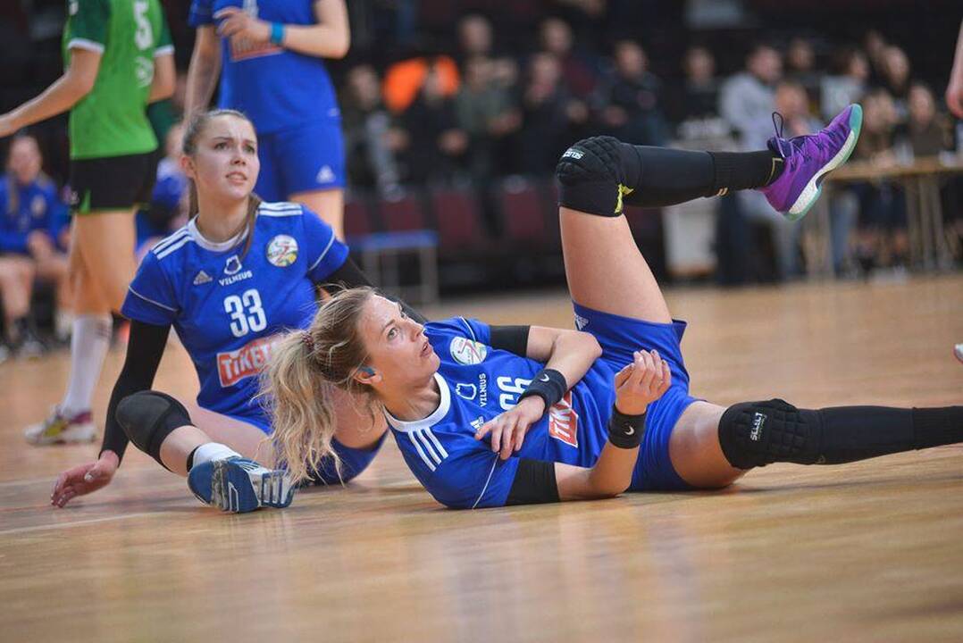 Pakyla: Lietuvos rankinio federacijos taurės turnyre triumfavo Vilniaus "Šviesos" rankininkai, o sostinės "Eglės" rankininkėms titulo apginti nepavyko.