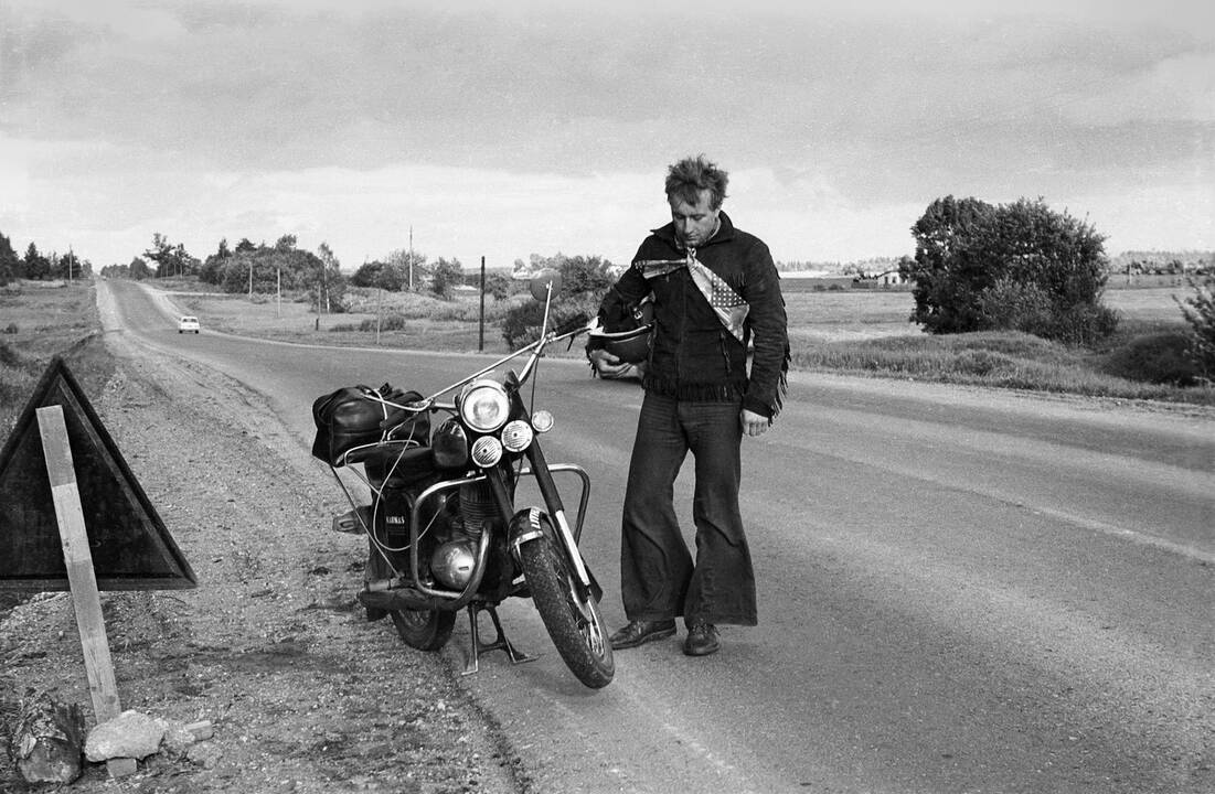 Žinomo menininko fotografijos – tarsi spalvingi kelionių dienoraščiai.