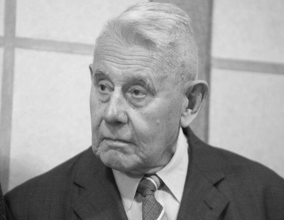 Skaudi netektis: mirė istorikas profesorius E. Gudavičius