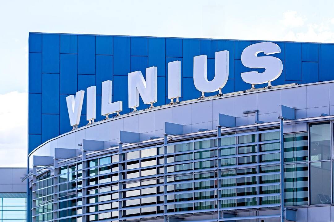 Iš Vilniaus į Varšuvą „LOT“ keleivius skraidina jau 25-erius metus