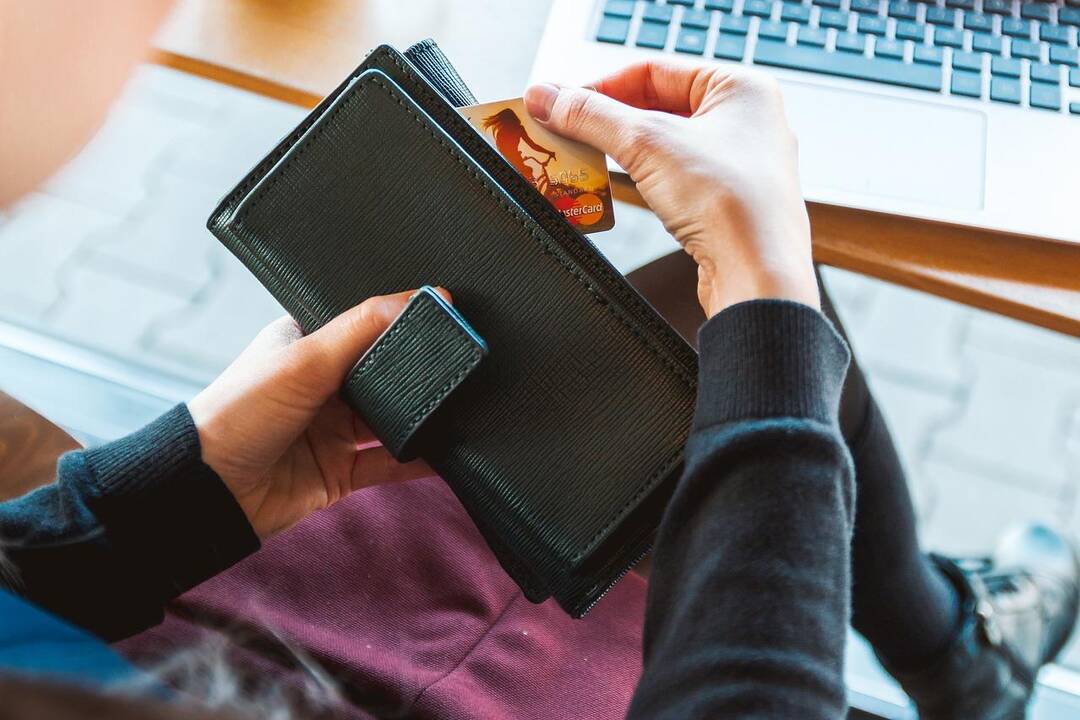 Kaip grąžinti internetu pirktas prekes?