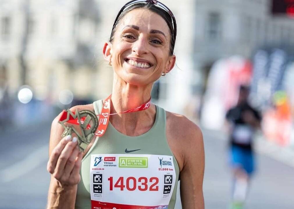 Valio: saldi pergalės akimirka po 21 km pasiekus finišą Vilniaus maratono bėgime.