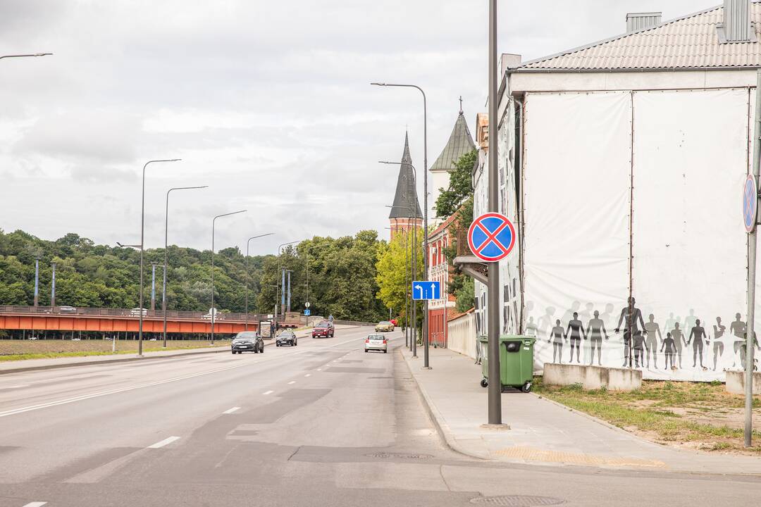Darbai: šiuo metu pasirašytos sutartys su rangovais dėl sistemos diegimo.