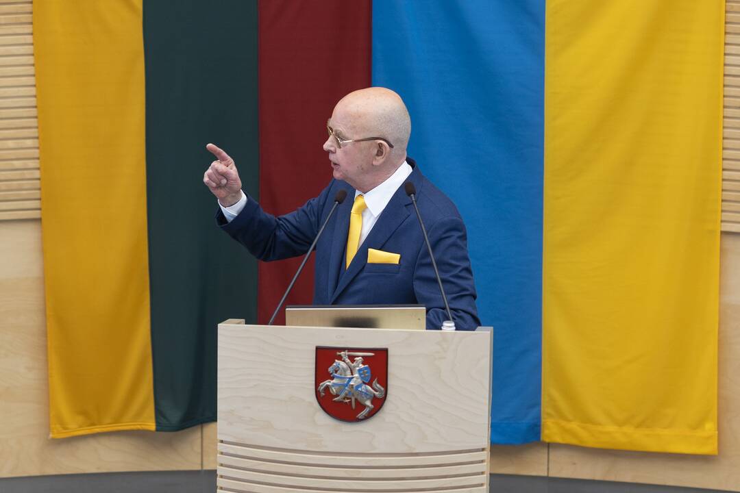 Pasirinkimai: žlugus DP frakcijai, A. Mazuronis svarsto, prie kurios dabar šlietis. 