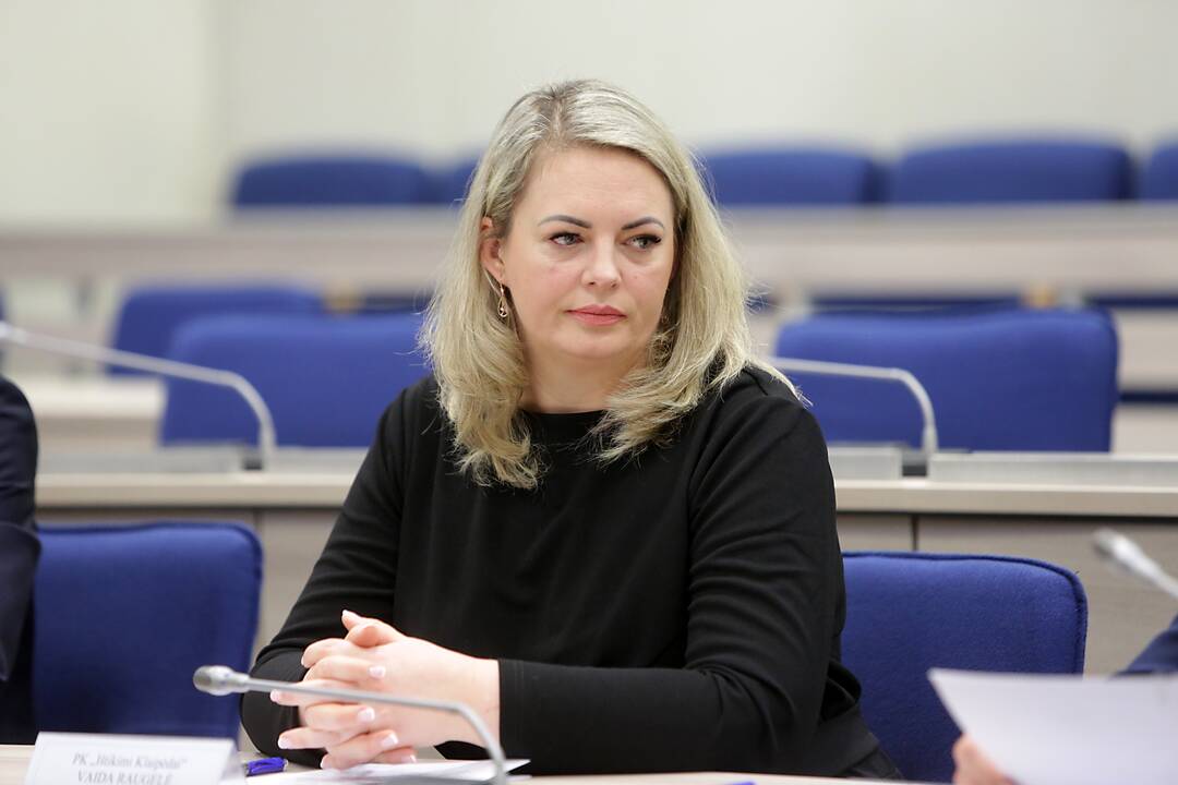 Skundai: kažkas atakuoja „Žaliakalnio“ gimnaziją išgalvotais skundais, esą gimnazistai bus vežami į Sankt Peterburgą.