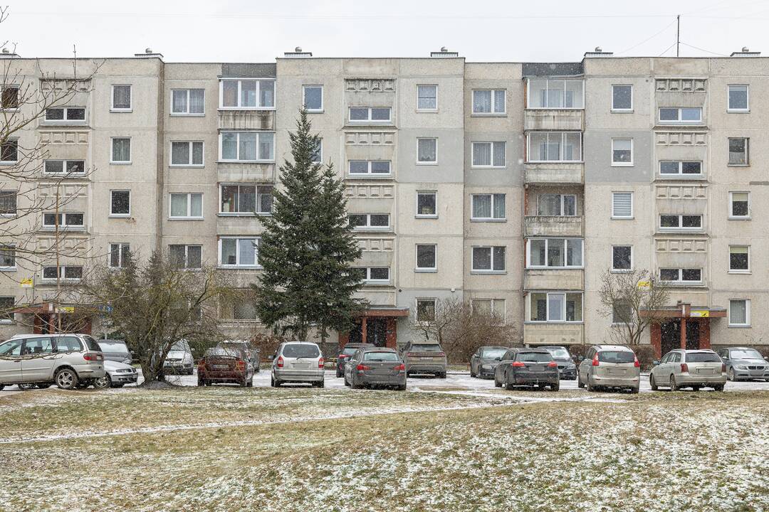 Nejauku: aplinkinių namų gyventojai vakarais priversti vaikščioti tamsoje.