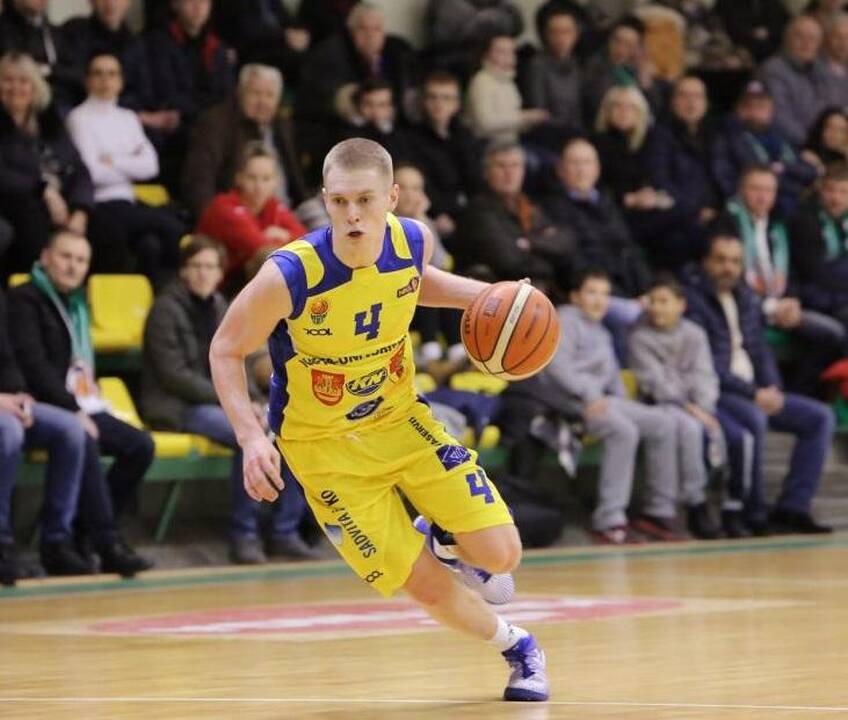 „Mažeikių“ krepšininkai namuose neatsilaikė prieš klaipėdiečius