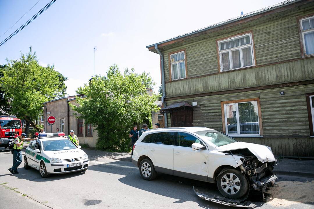 Avarija P. Višinskio ir Aukštaičių g. sankryžoje