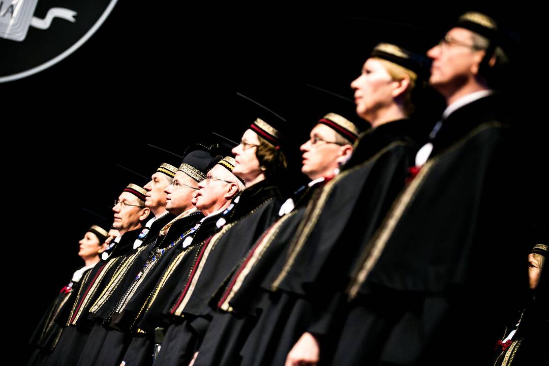 LSMU diplomų įteikimas