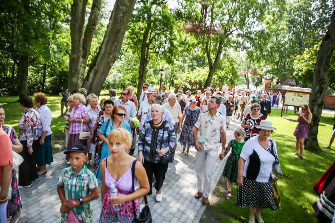 Valstybės gimtadienio šventė Raudondvaryje