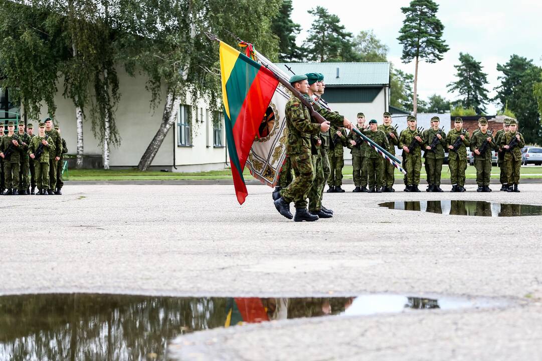 Rukloje prisiekė per 140 kariuomenės naujokų