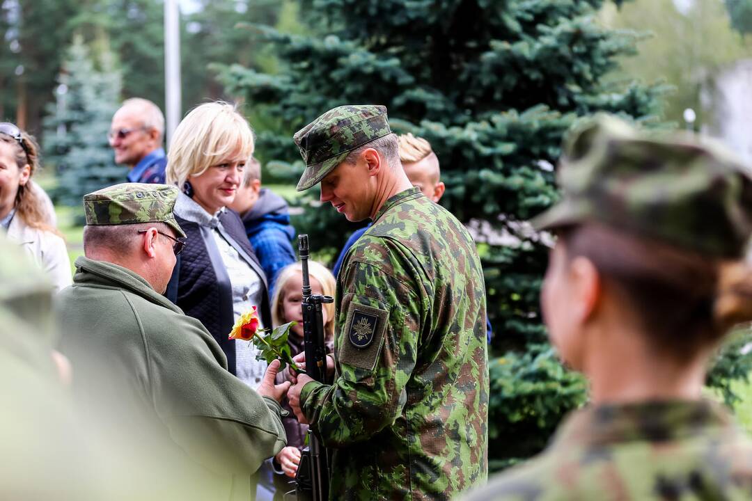 Rukloje prisiekė per 140 kariuomenės naujokų