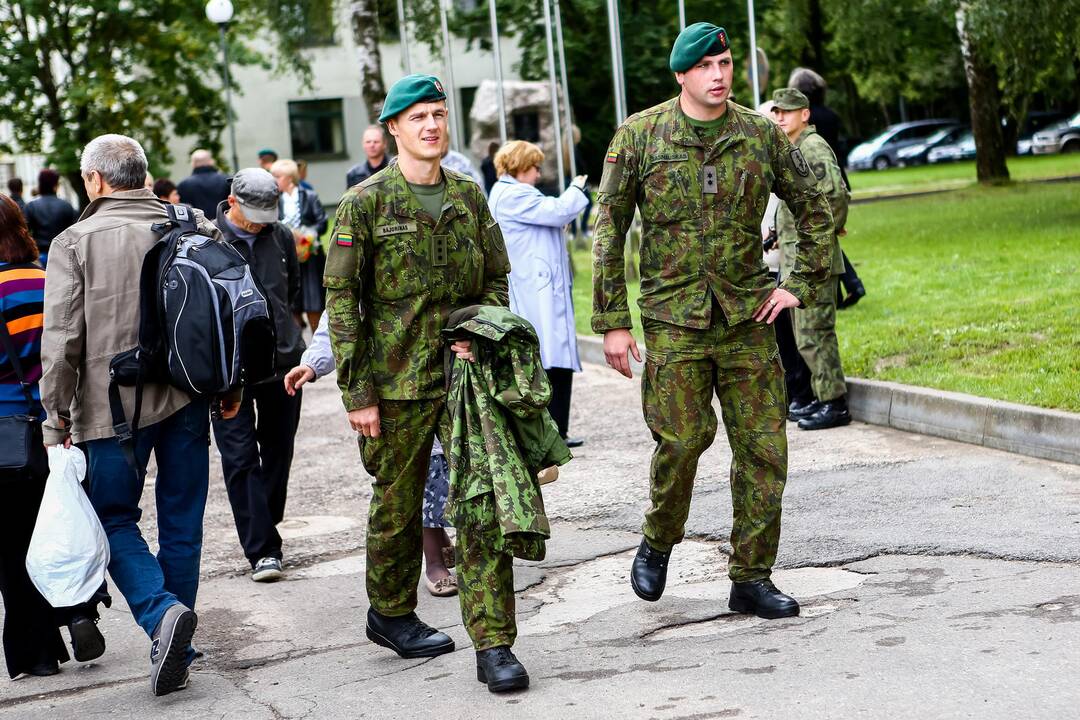 Rukloje prisiekė per 140 kariuomenės naujokų