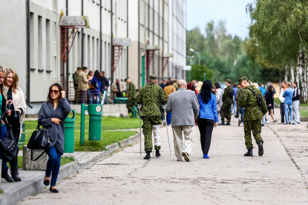 Rukloje prisiekė per 140 kariuomenės naujokų