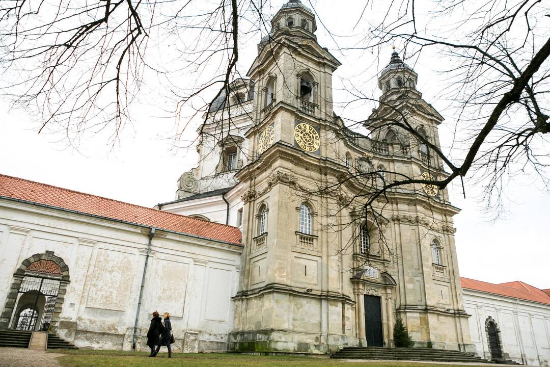 Knyga pravėrė langą į Pažaislio šedevrus