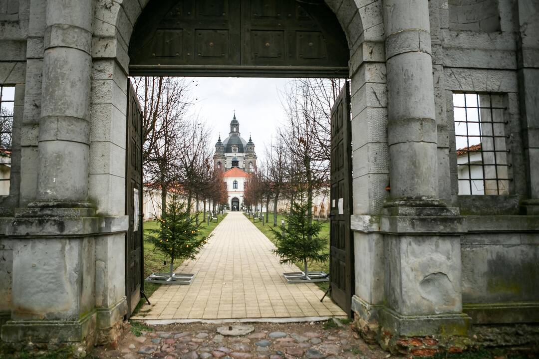 Knyga pravėrė langą į Pažaislio šedevrus