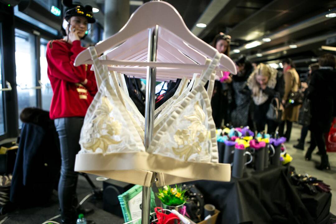 ​Mados mugė „Fashion bazaar“