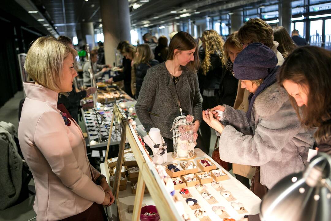 ​Mados mugė „Fashion bazaar“