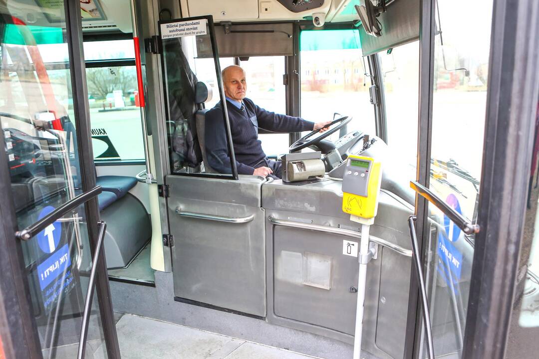 Kauno gatvėmis riedės ilgi autobusai