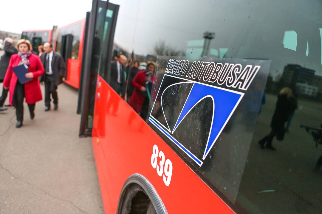 Kauno gatvėmis riedės ilgi autobusai