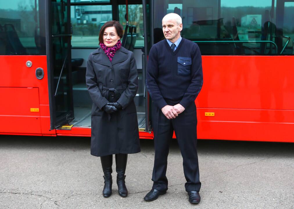 Kauno gatvėmis riedės ilgi autobusai