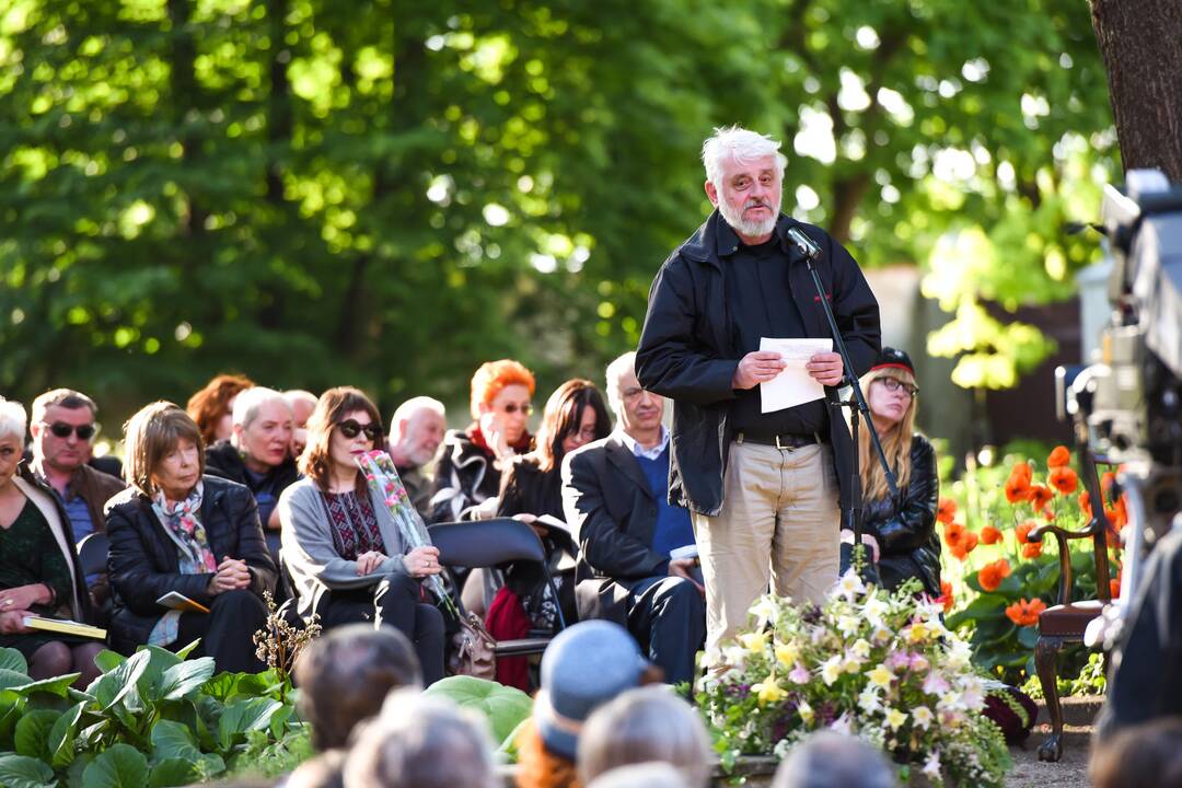 „Poezijos pavasario 2015“ laureatu tapo V. Braziūnas