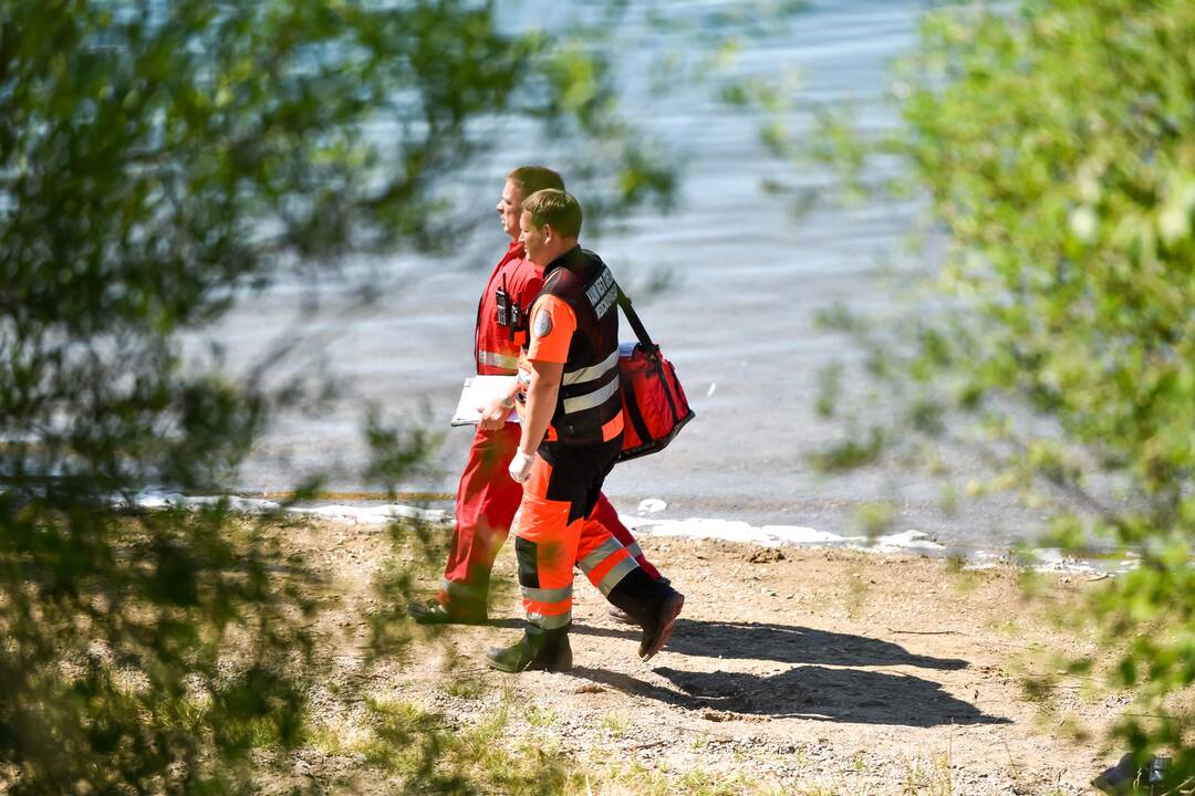 Lampėdžio ežere nuskendo jaunuolis