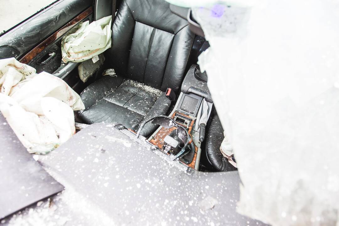 S. Žukausko gatvėje degė 3 automobiliai
