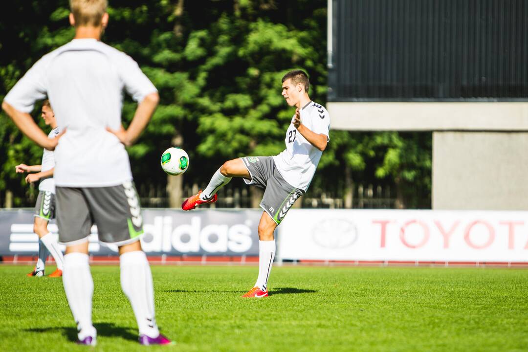 Lietuvos rinktinė ruošiasi Europos U-19 futbolo čempionatui