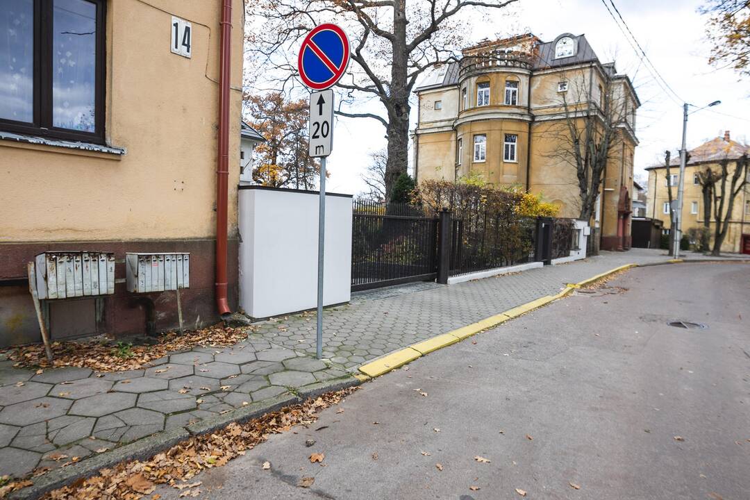 Suaižėję V. Romanovo imperijos monumentai