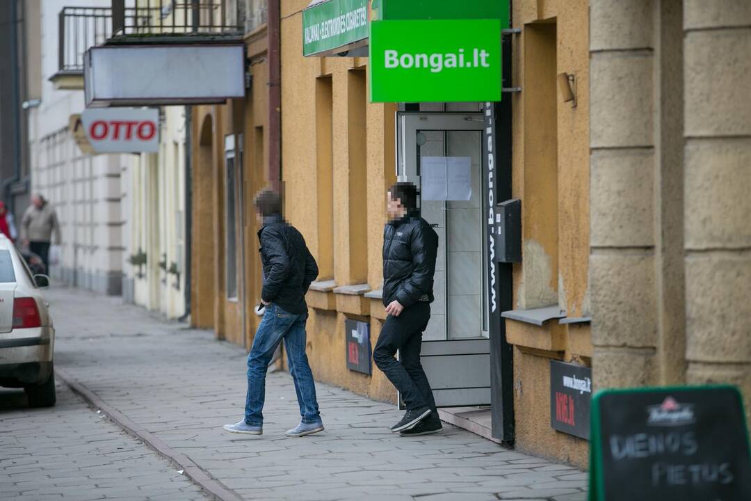 Mūšis dėl cigarečių keliasi į Lietuvą