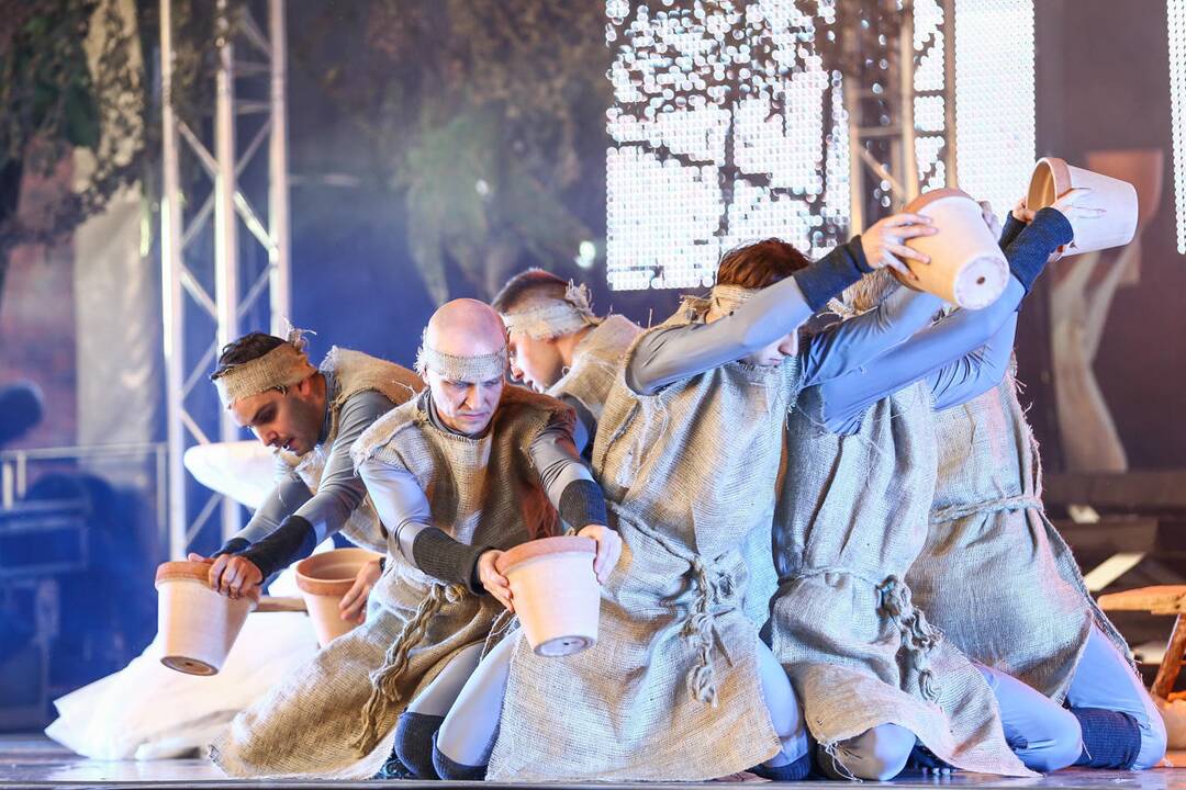 Festivalio „Operetė Kauno pilyje“ metu kauniečiai giedojo himną