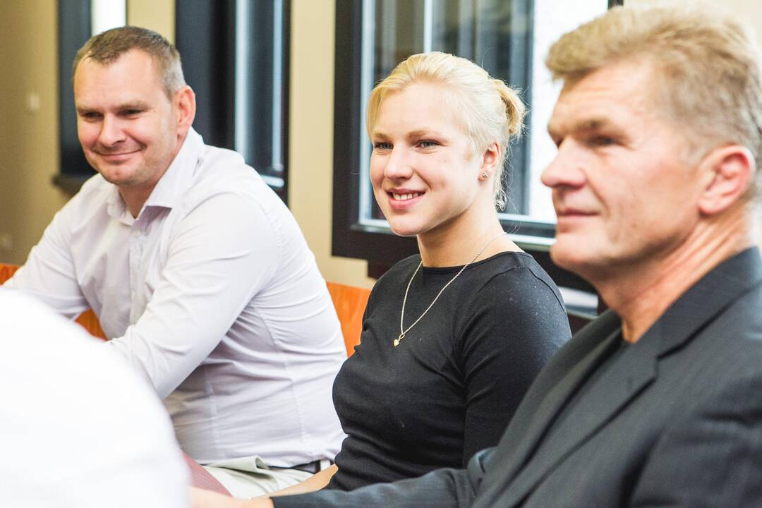 R. Meilutytė lankėsi Kauno savivaldybėje