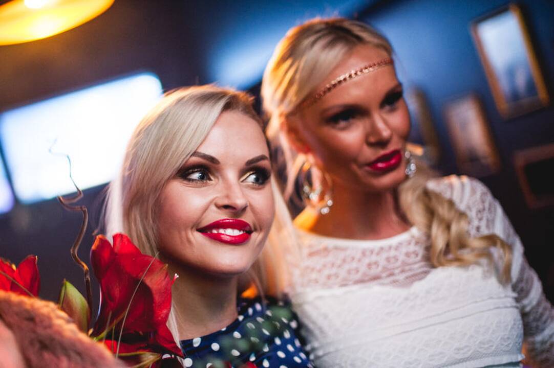 Neringa Šiaudikytė savo gimtadienį šventė Kauno naktiniame klube