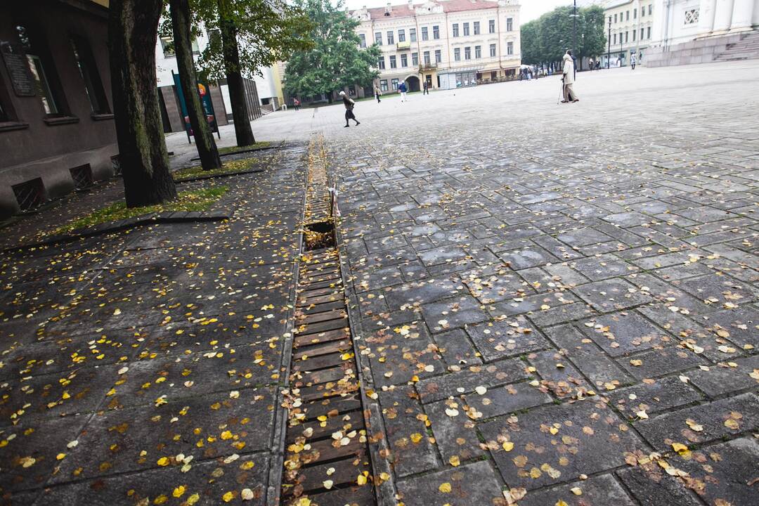 Vandens surinkimo grotelės prie Soboro