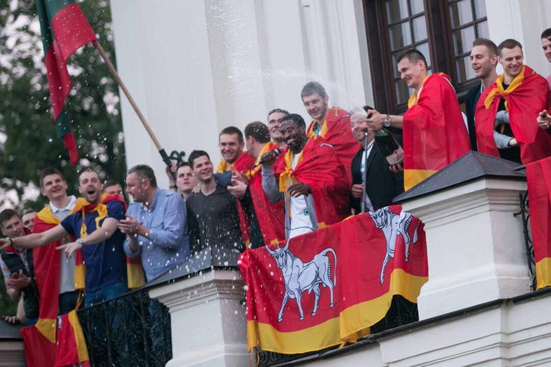 Žalgiriečių sutikimas Kauno Rotušėje