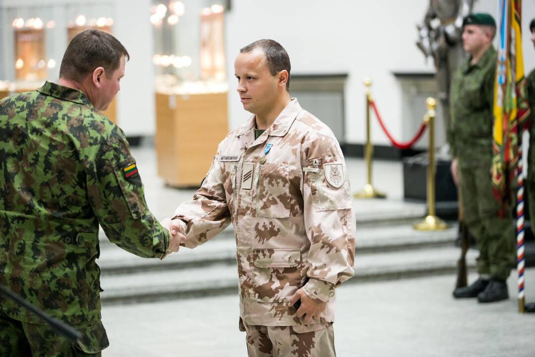 Lietuvos karių sutikimo ceremonija
