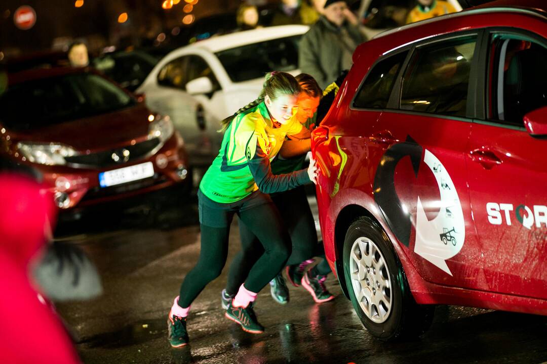 „TopGear“ automobilių apdavanojimo šou Kaune
