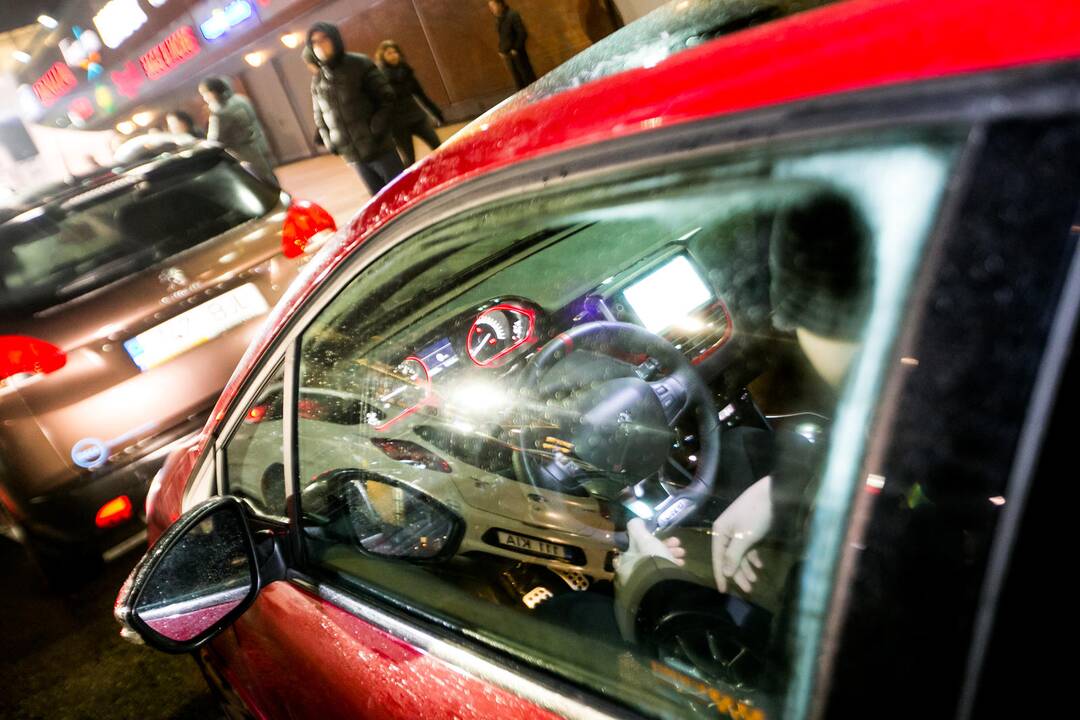 „TopGear“ automobilių apdavanojimo šou Kaune