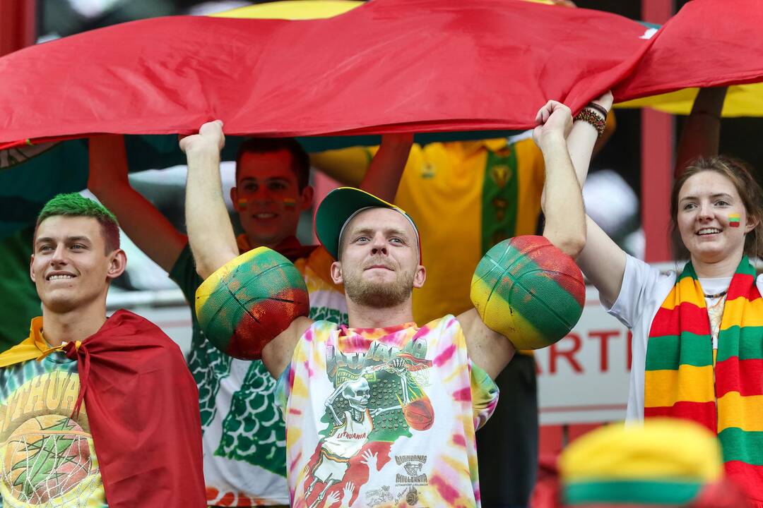Eurobasket: Lietuva - Latvija