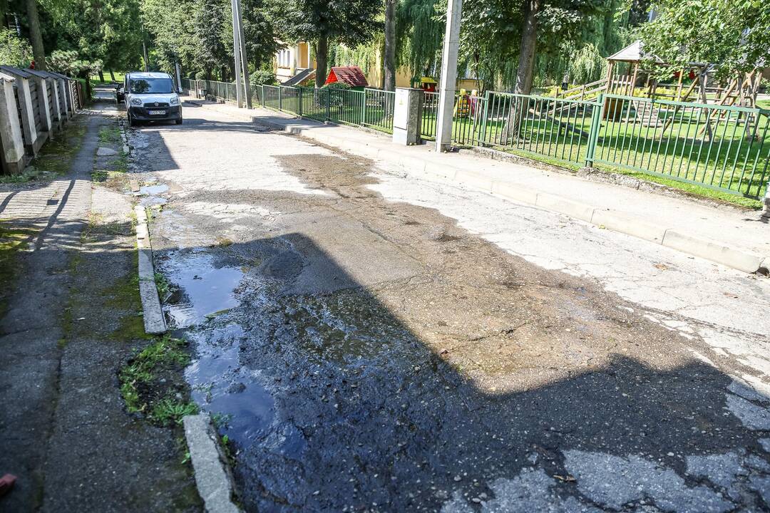 Vandentiekio avarija Dainos gatvėje