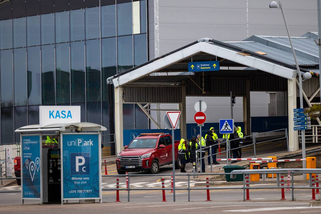 Pranešta apie bombas Vilniaus ir Kauno oro uostuose