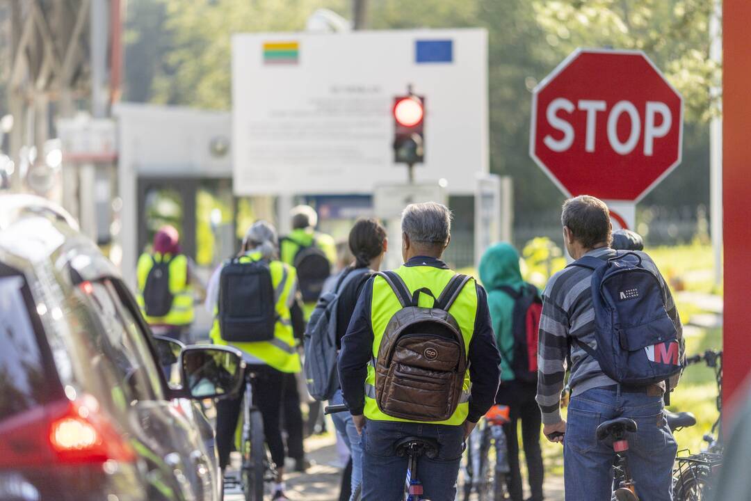 Eilės į Baltarusiją per Šumską