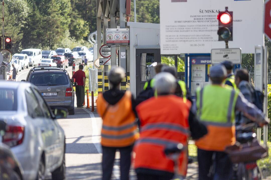 Eilės į Baltarusiją per Šumską