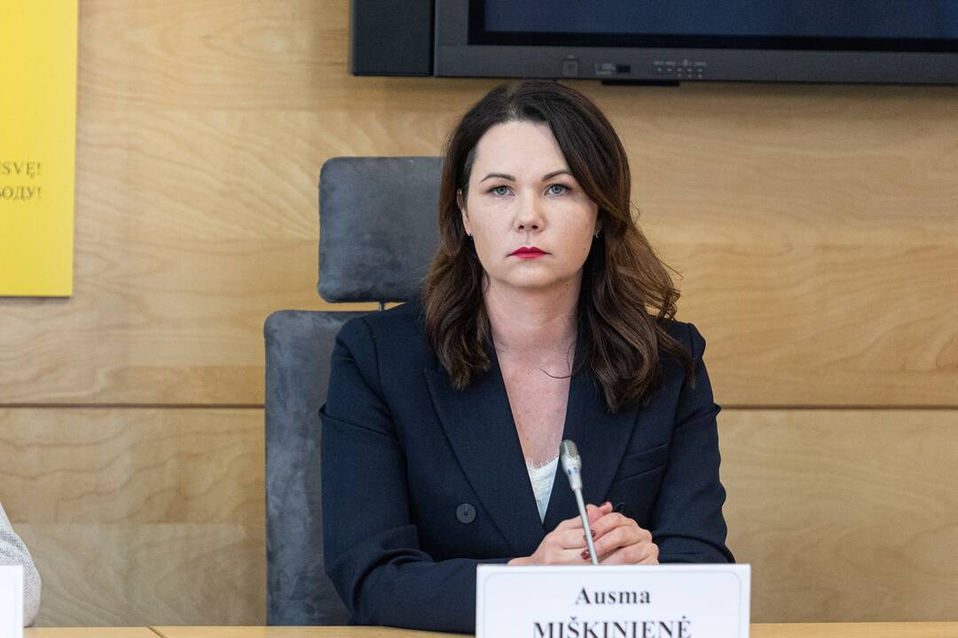 Miškinienė: ir per karantiną, ir per komandiruotes pirktą kurą sunaudojau tarybos nario veiklai