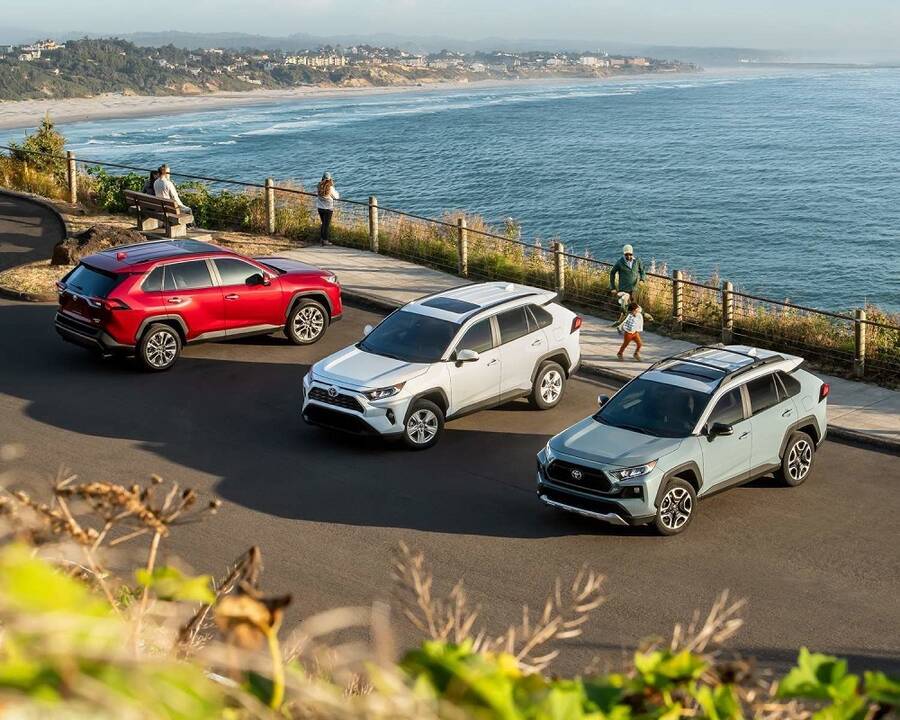 Perkamiausi: Lietuvoje ir Estijoje paklausiausi – nauji „Toyota“ automobiliai, ypač „RAV4“.